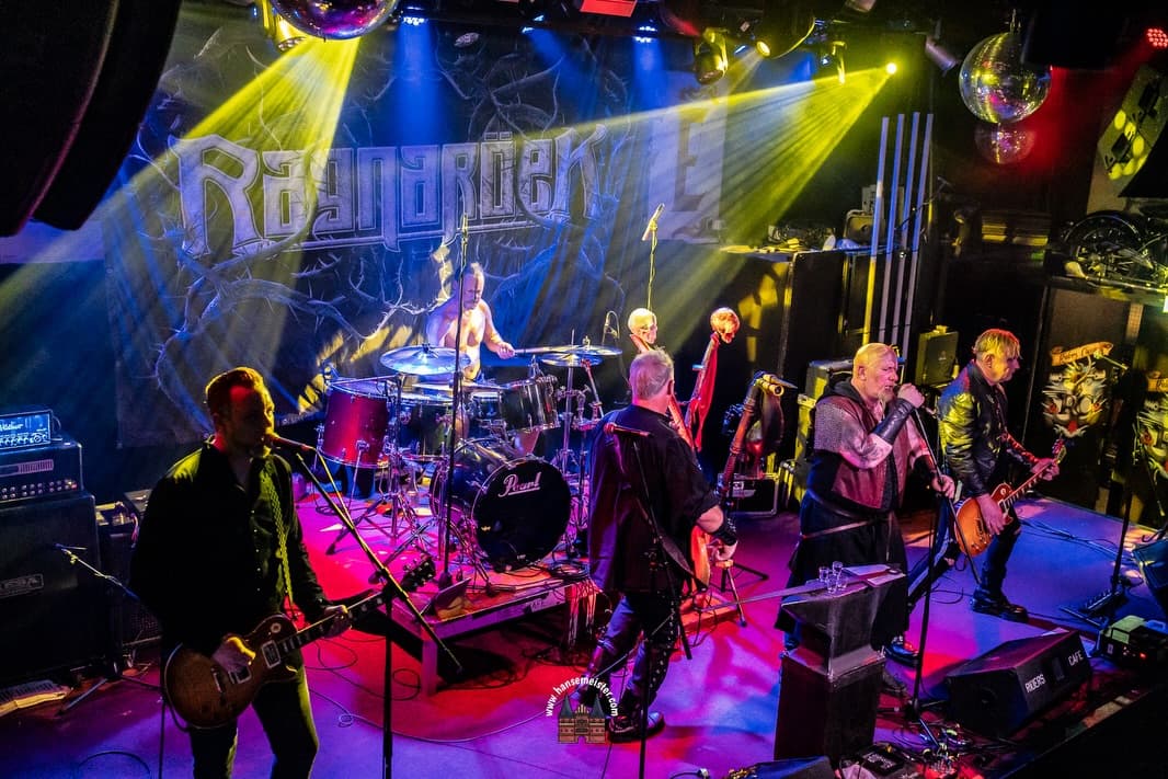 Live — Bild 28